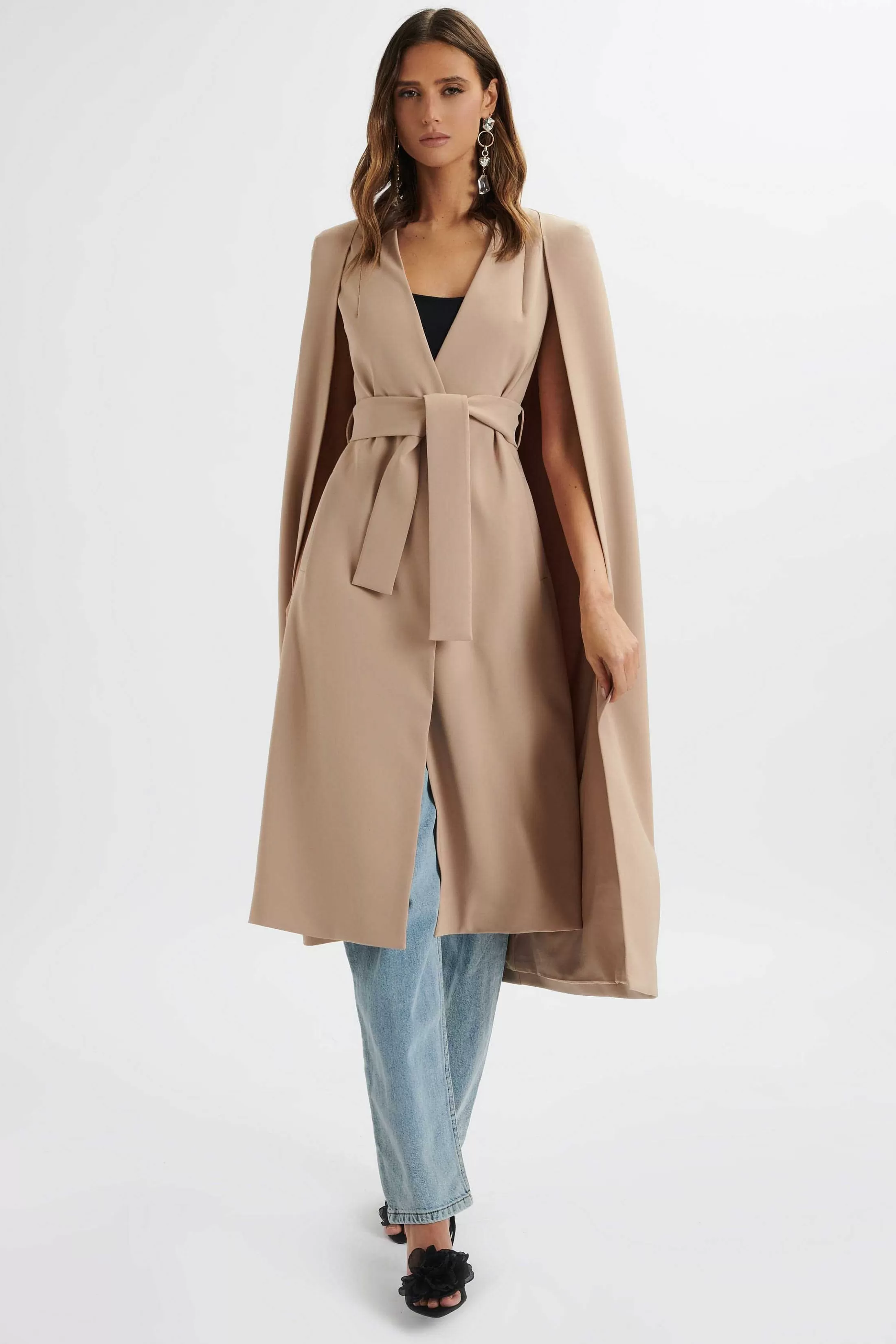 Lavish Alice Suiting<Alexia Longline Belted Cape Blazer In Camel