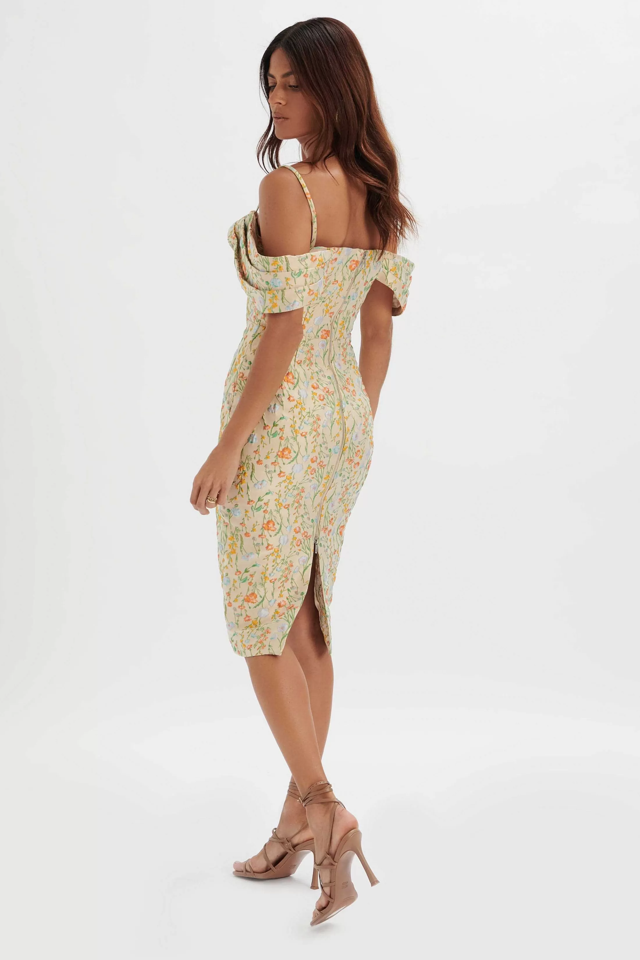 Lavish Alice Dresses<Amia Bardot Sleeve Midi Dress In Floral Jacquard