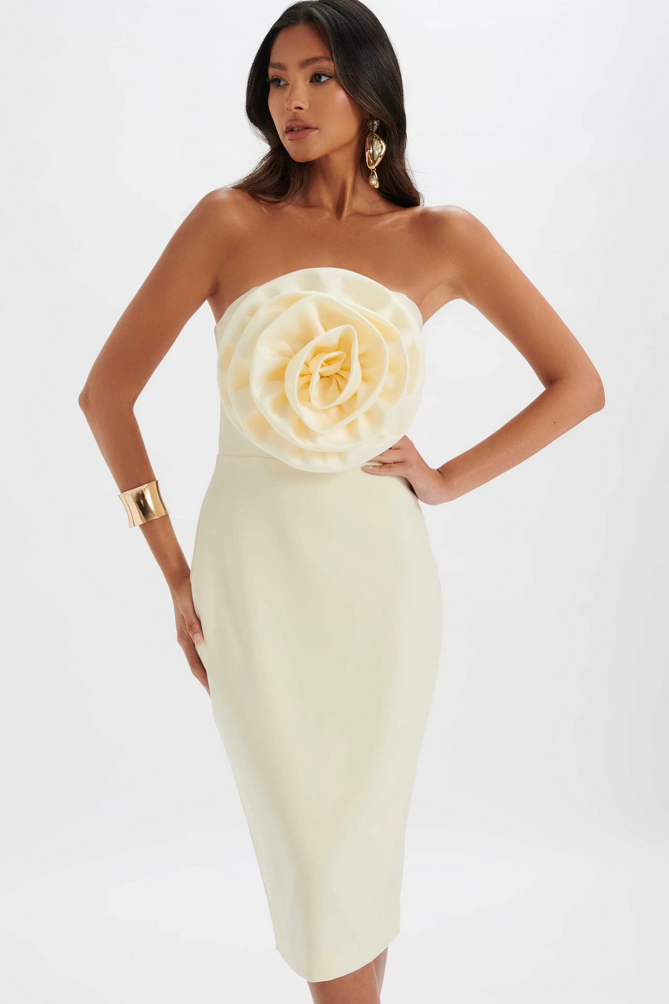 Lavish Alice Dresses<Belle 3D Flower Bandeau Midi Dress In Champagne