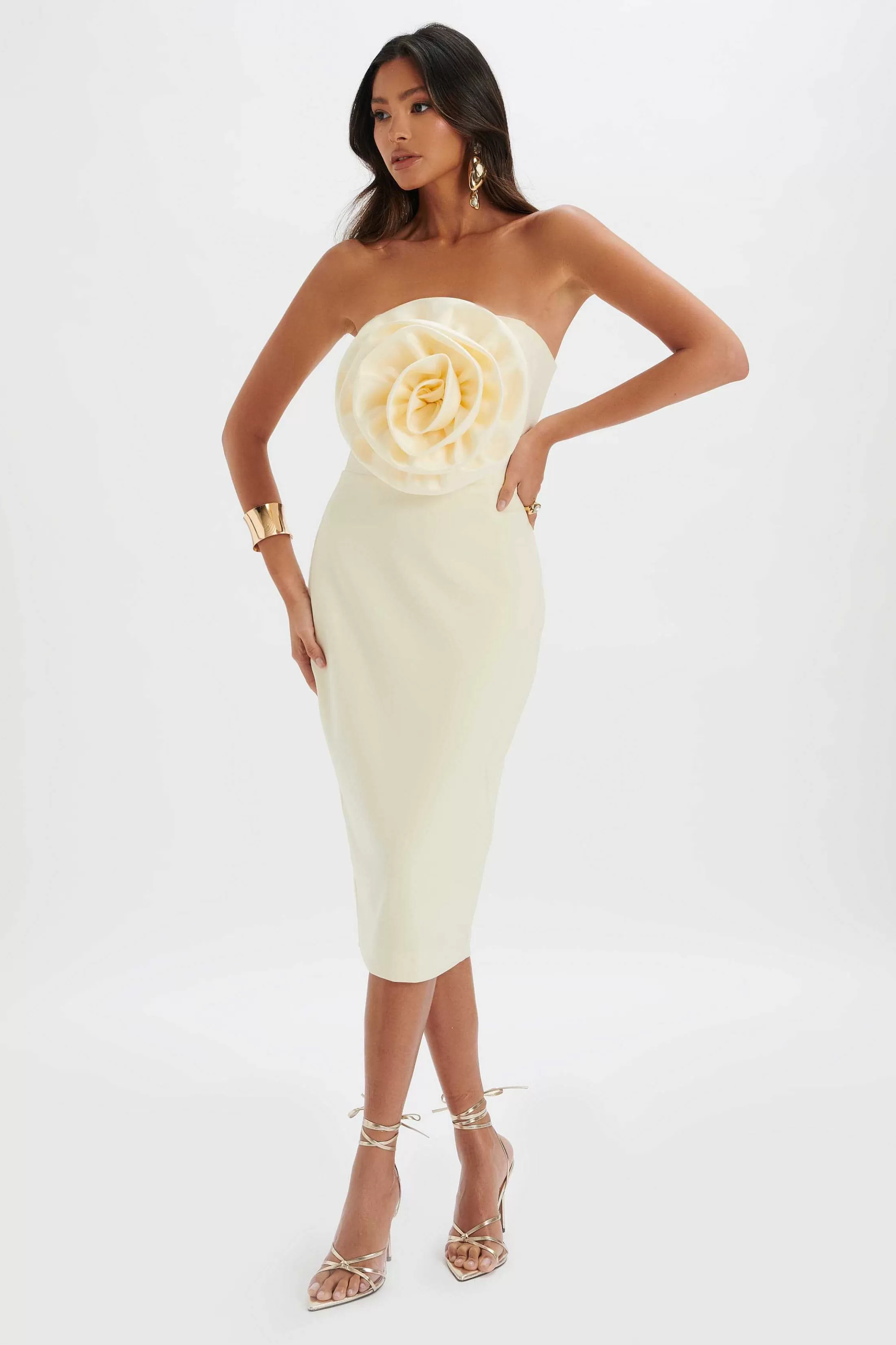 Lavish Alice Dresses<Belle 3D Flower Bandeau Midi Dress In Champagne