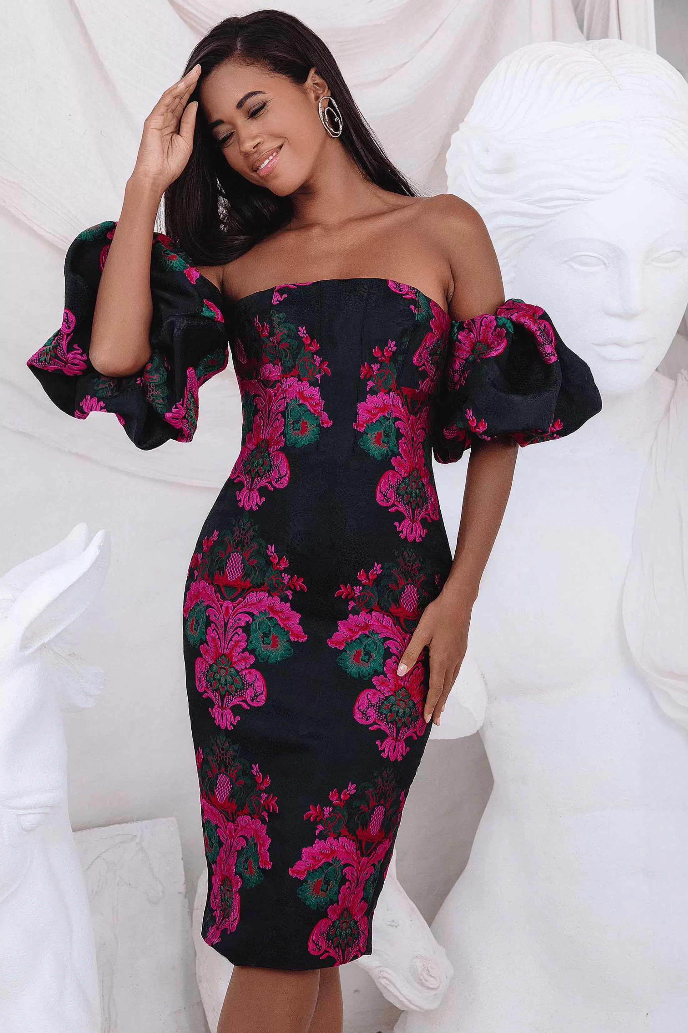 Lavish Alice Dresses<Capri Jacquard Volume Sleeve Bardot Midi Dress In Black