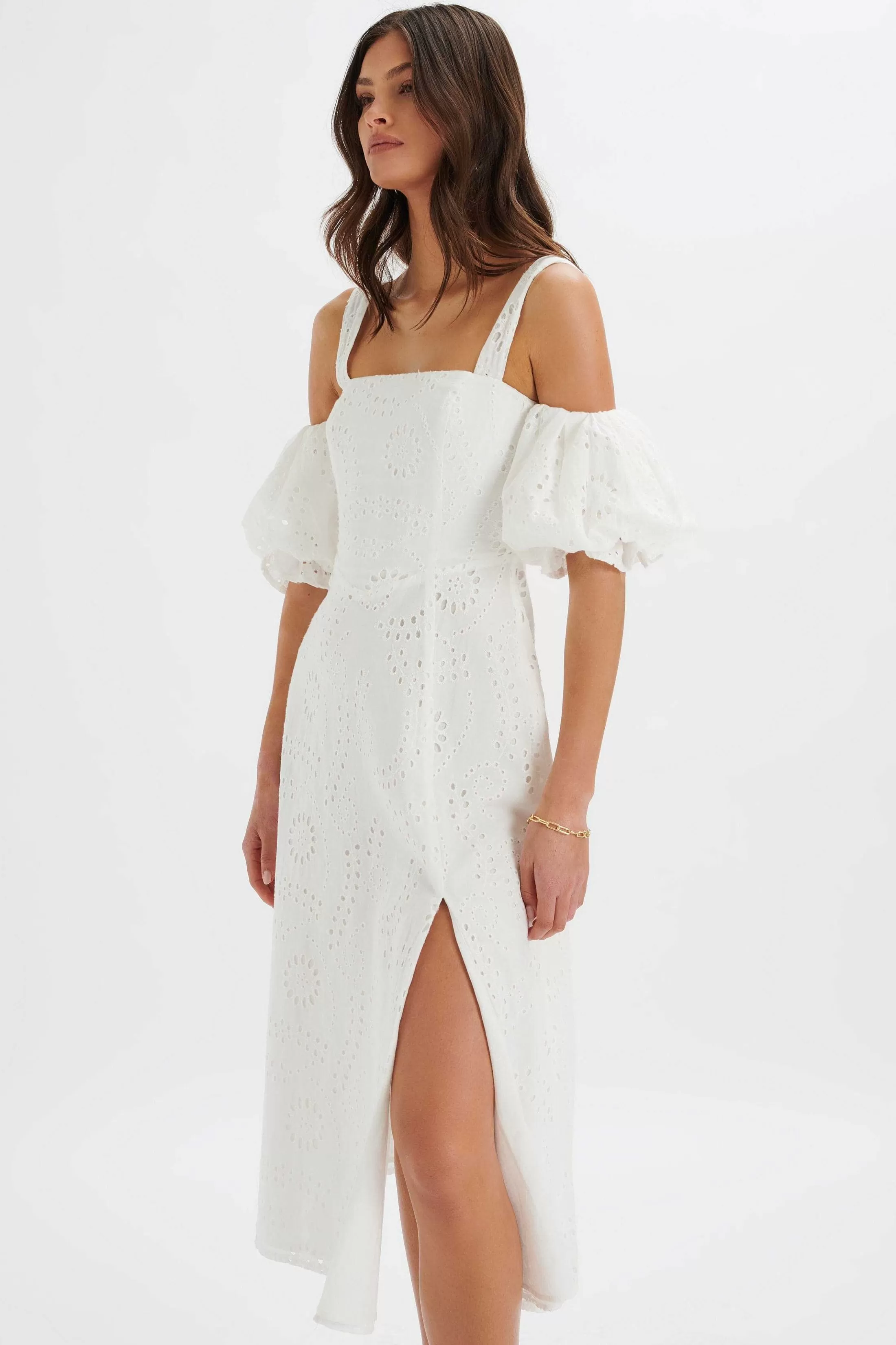 Lavish Alice Dresses<Charli Off Shoulder Broderie Dress In White