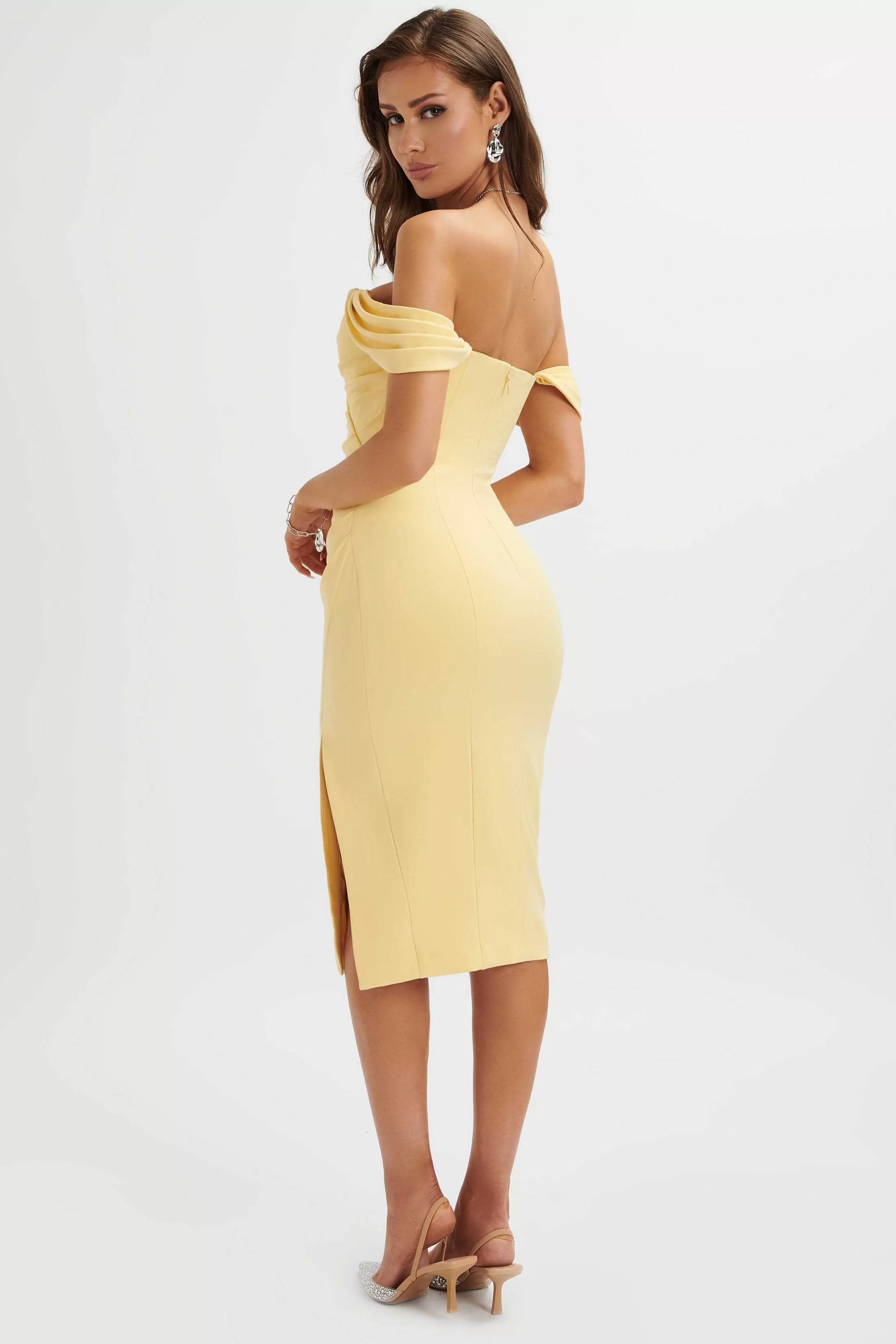 Lavish Alice Dresses<Julia Pleated Bardot Midi Dress In Yellow