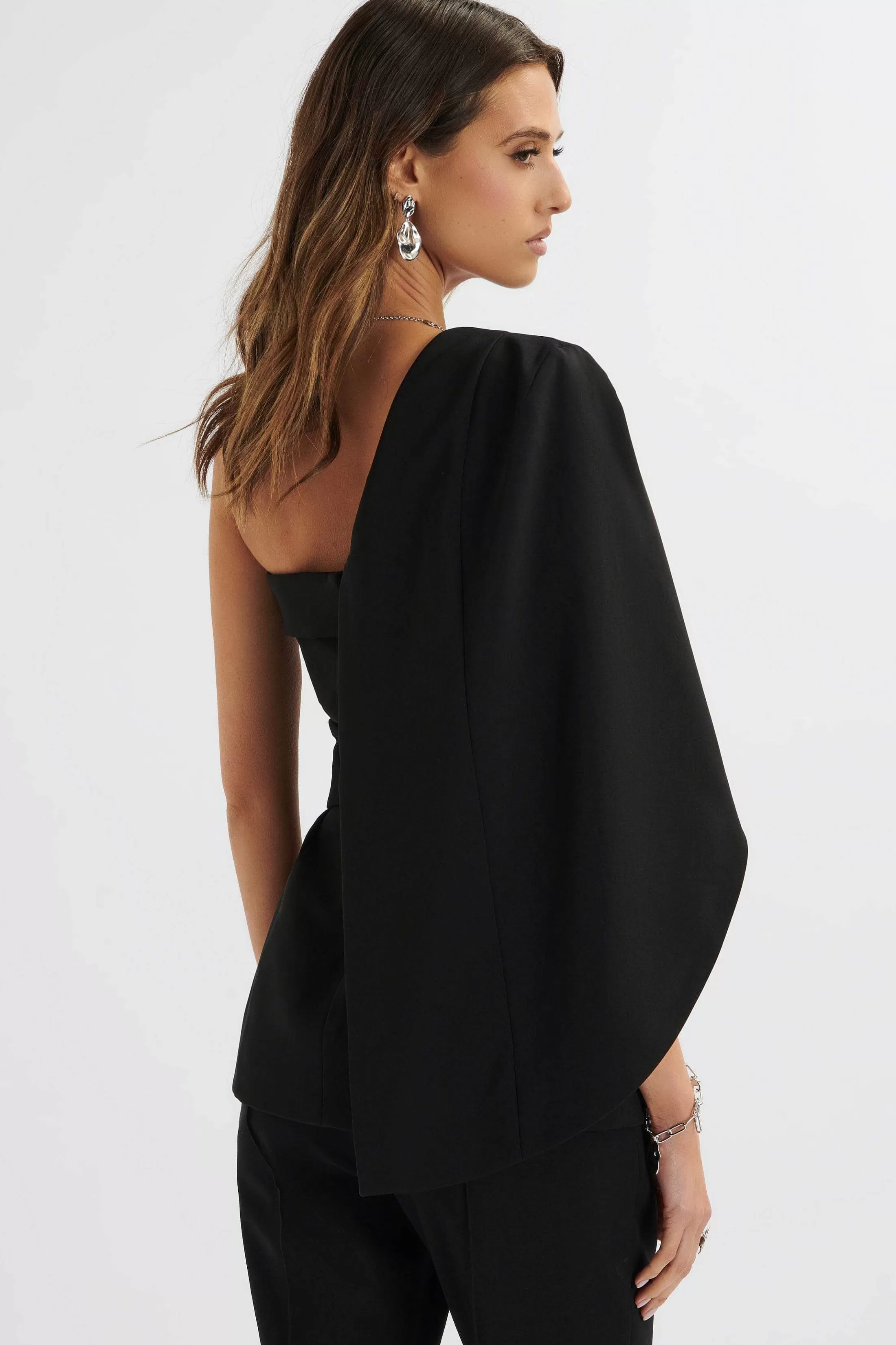 Lavish Alice Suiting<Juno Obi Belted Asymmetric Cape Blazer In Black