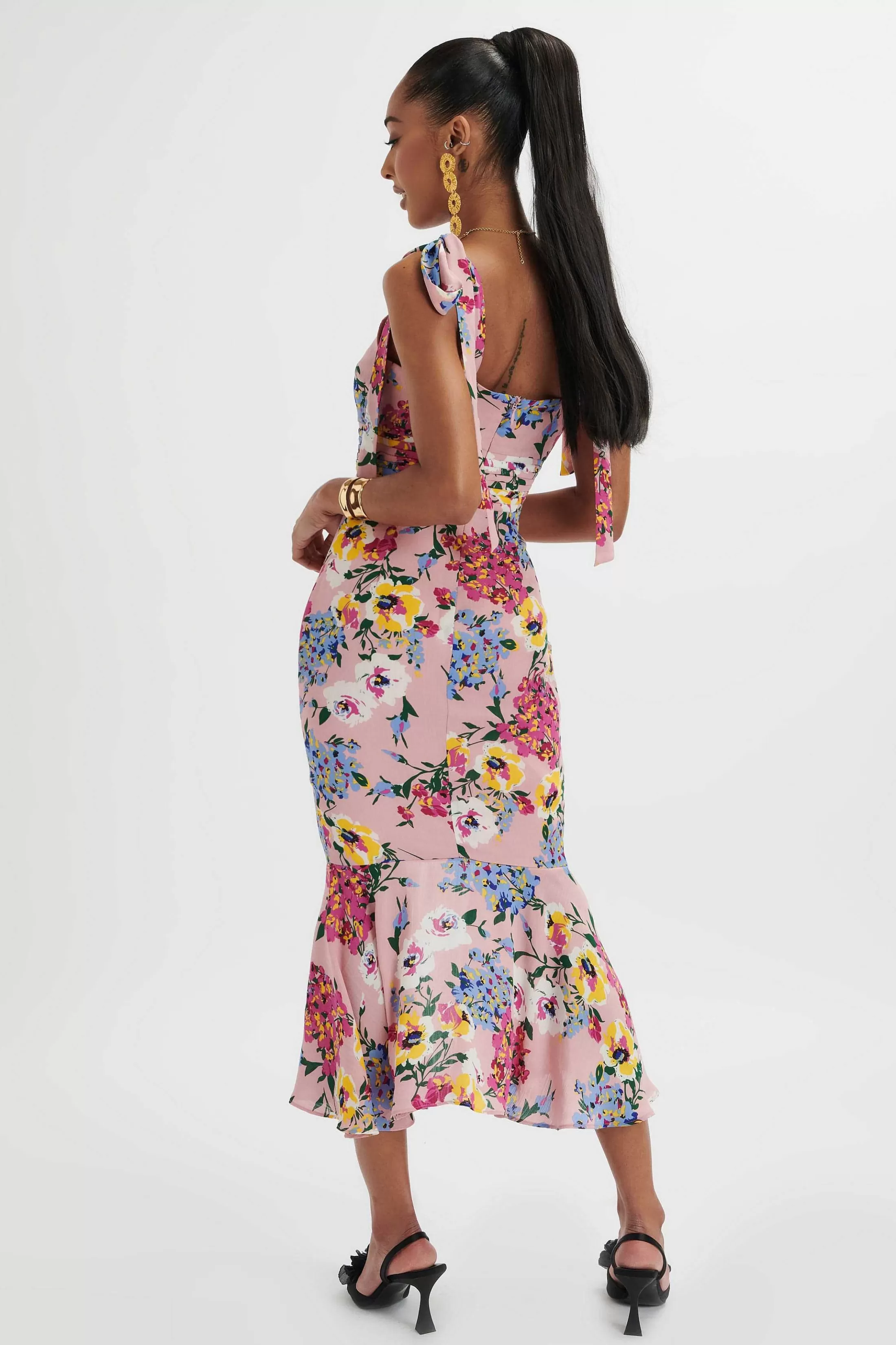 Lavish Alice Dresses<Kamila Tie Strap Micro Button Longline Midi Dress In Pink Floral Satin