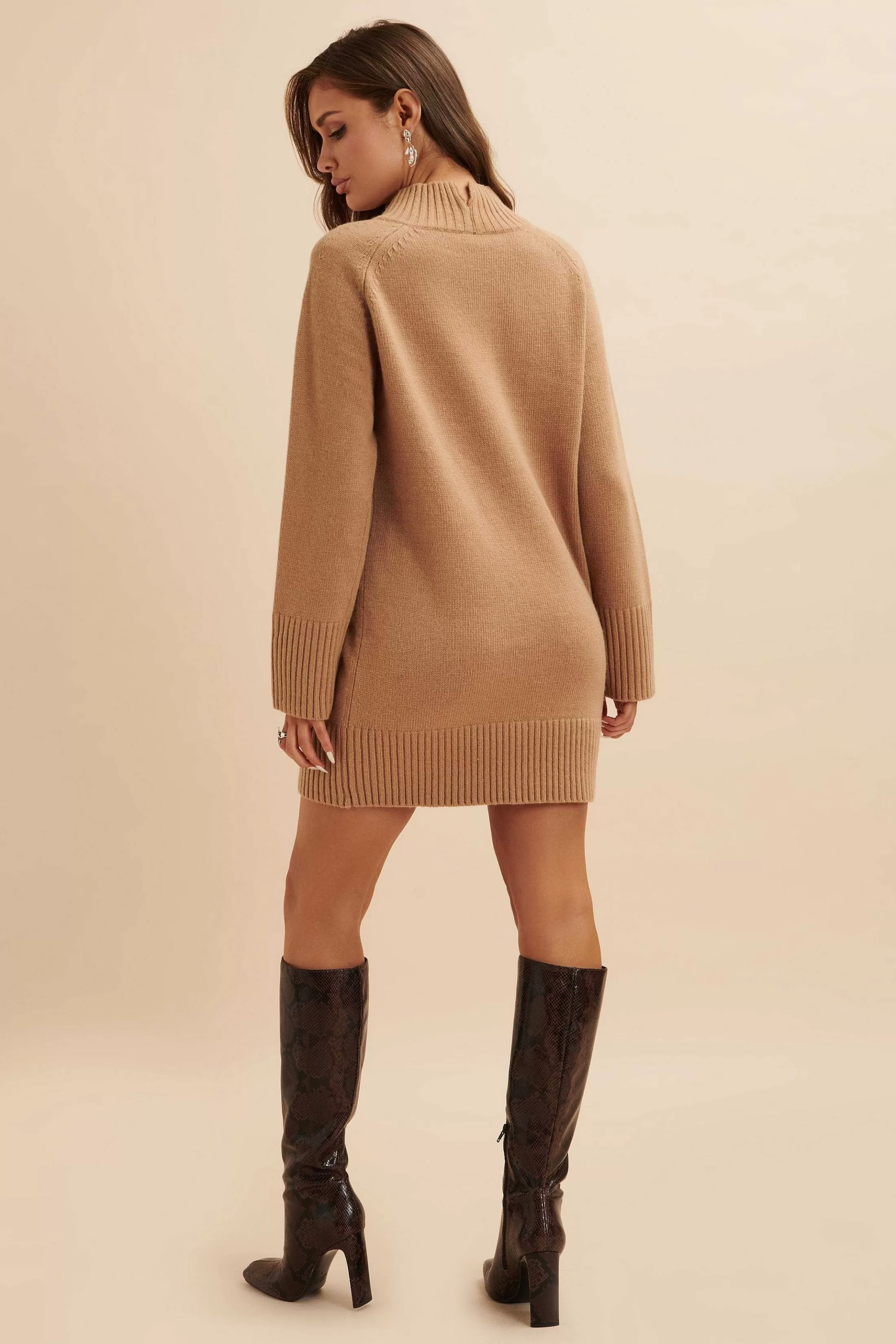 Lavish Alice Dresses<Lilian Knitted Cashmere Mini Jumper Dress In Camel