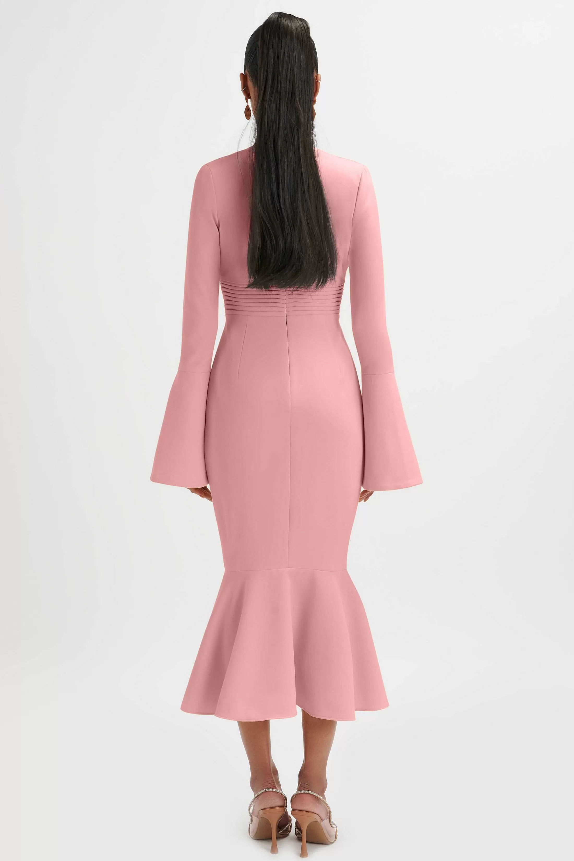 Lavish Alice Dresses<**Pre-Order** Salma Fluted Sleeve Longline Fishtail Midi Dress In Pink