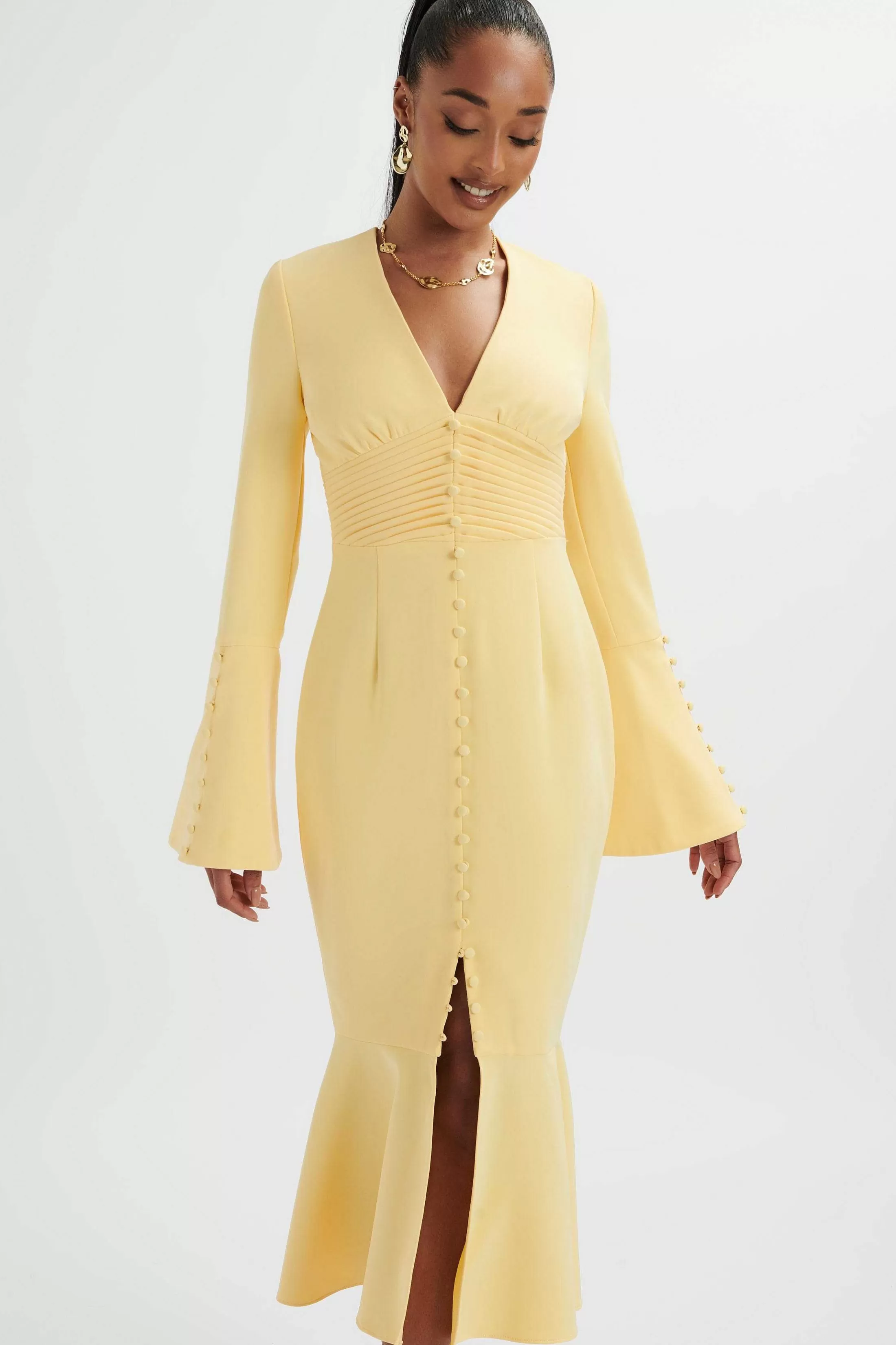 Lavish Alice Dresses<**Pre-Order** Salma Fluted Sleeve Longline Fishtail Midi Dress In Yellow