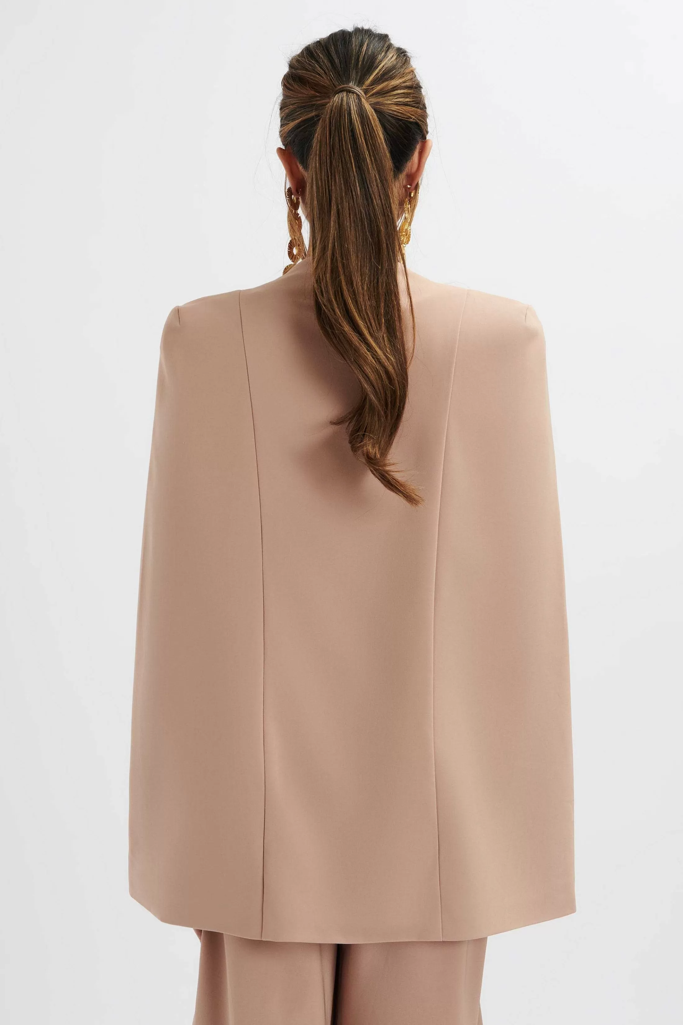 Lavish Alice Suiting<Zendaya Classic Cape Blazer Jacket In Camel