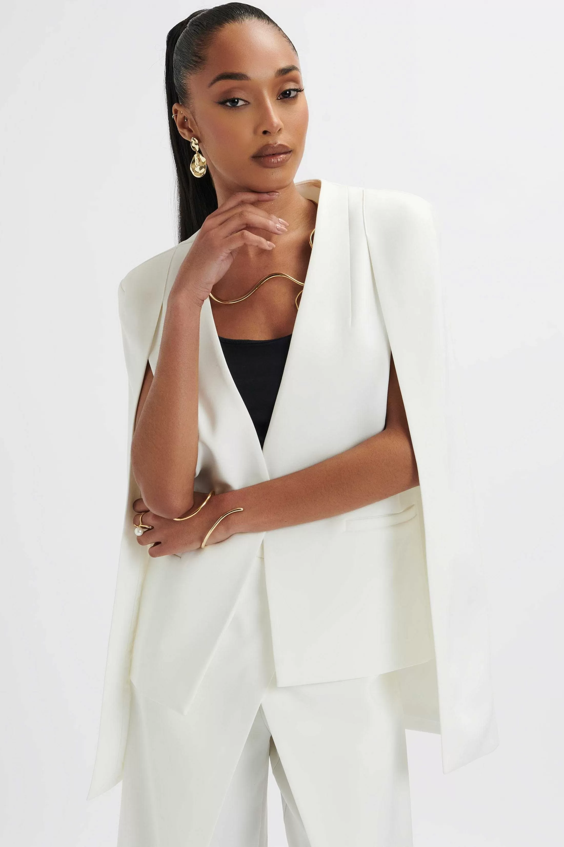 Lavish Alice Suiting<Zendaya Classic Cape Blazer Jacket In White